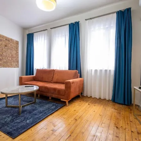 Casa Center